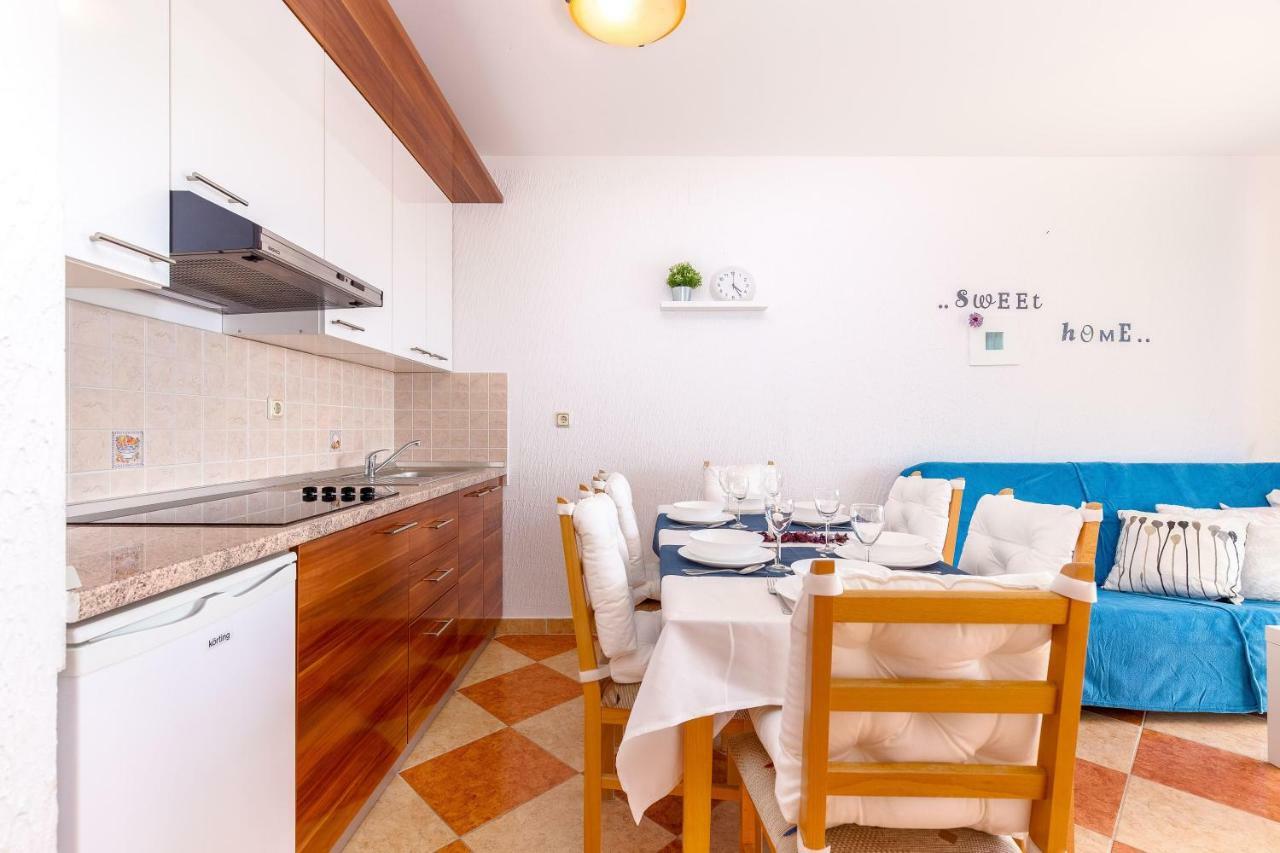 Apartments Villa Maria Crikvenica Exterior foto