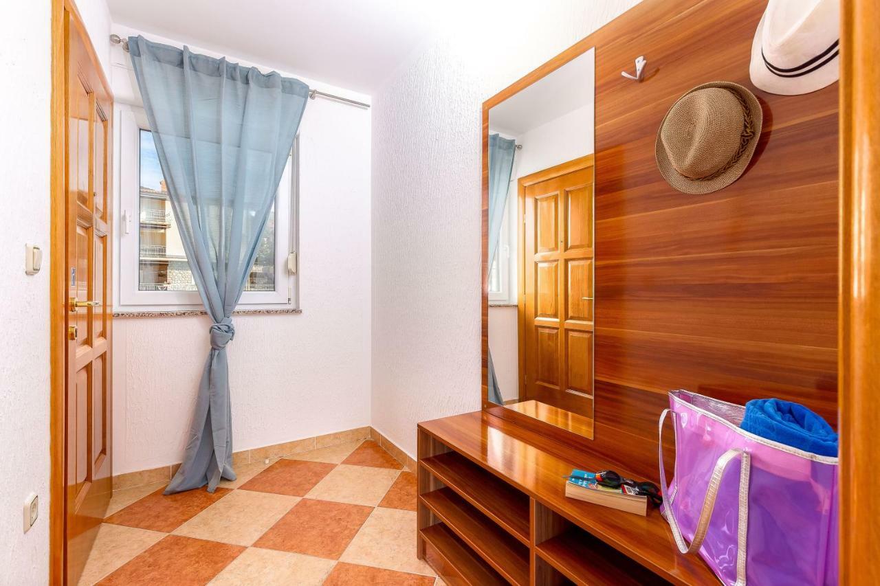 Apartments Villa Maria Crikvenica Exterior foto