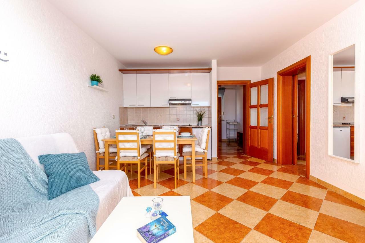 Apartments Villa Maria Crikvenica Exterior foto
